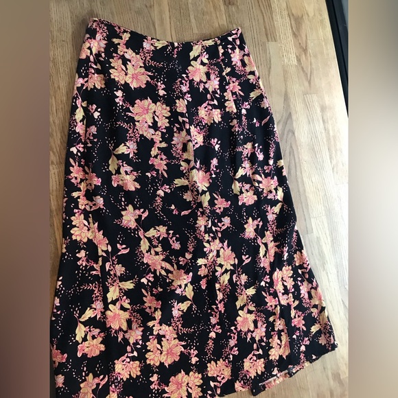 Free People Retro Love Floral Print Midi Skirt - Picture 10 of 13